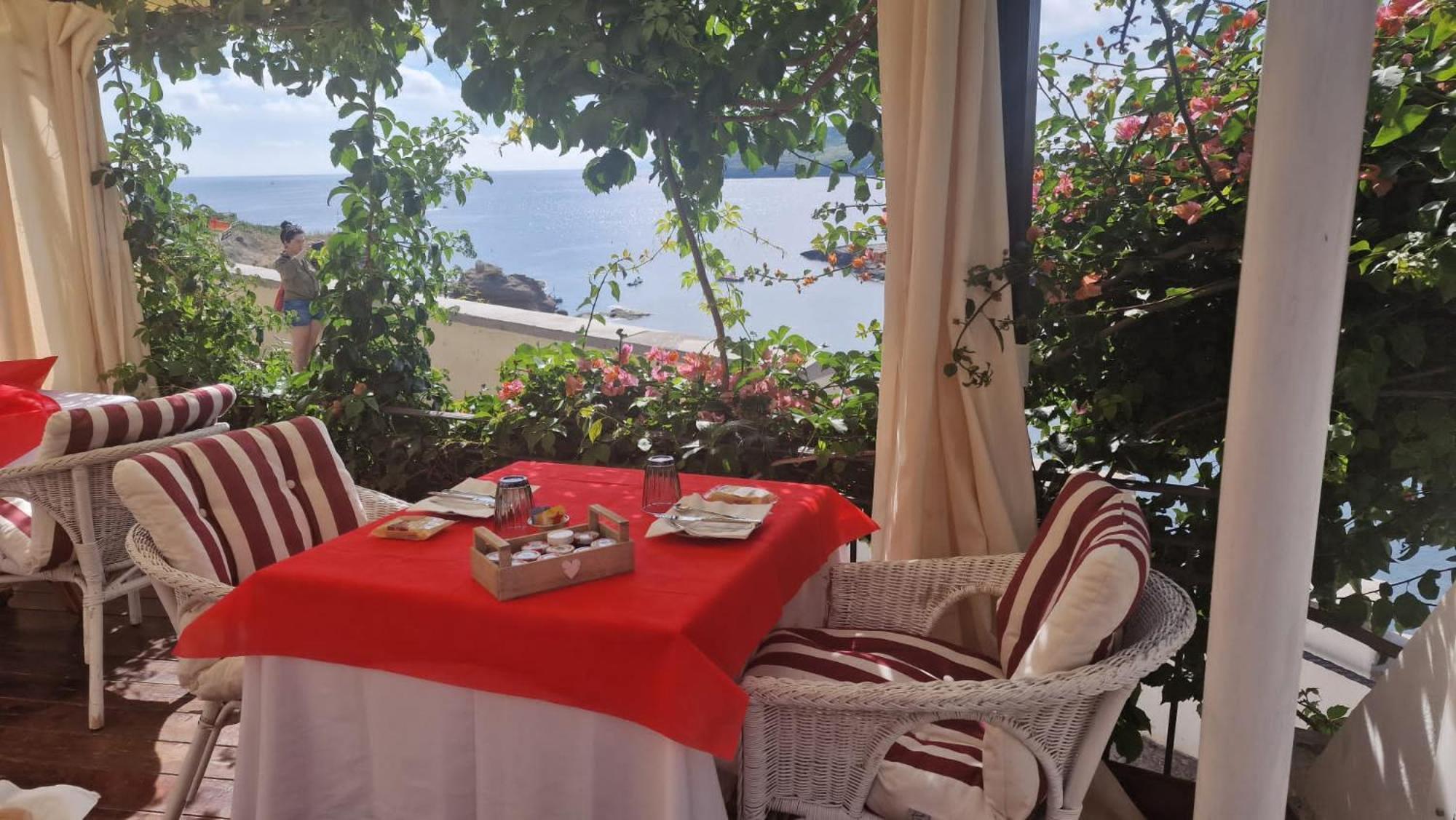 Hotel Villa Iulia Ventotene Buitenkant foto