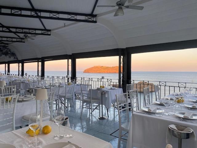 Hotel Villa Iulia Ventotene Buitenkant foto
